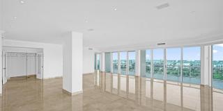 10101 Collins Ave Gallery 16