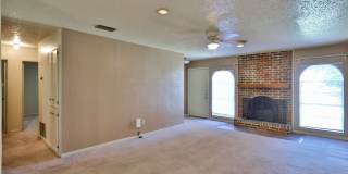 3/2/2 DUPLEX near ACU! Gallery 17