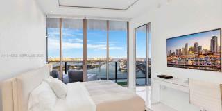 1100 Biscayne Boulevard Gallery 2
