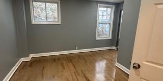 3221 LYNDALE Avenue Gallery 10
