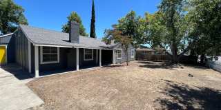 Beauitfully upgraded 3 Bedroom on large lot! Gallery 1