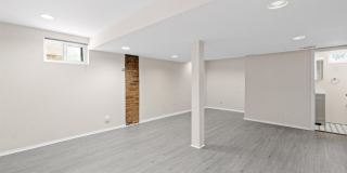 178 WEST 33RD ST Gallery 23
