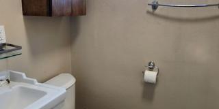 1 BR/ 1BA Condo in Mission Bay/Bay Ho Gallery 6