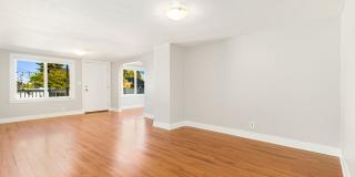 White Center/Burien 3 Bedroom Rambler - Large Fenced Yard White Center/Burien 3 Bedroom Rambler - Large Fenced Yard Gallery 7