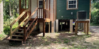 Charming NE Cottage! Gallery 3