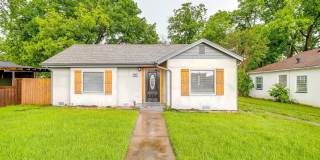 Country Town Living-  2 Bed, 1 Bath Home- Cleburne ISD- 76033 Gallery 1
