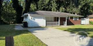 Charming 3-bedrooms/1-bath home in LaRoche Park Gallery 4