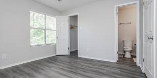 Oak Tree Village Gallery 13