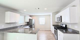 10302 Legacy Hill Gallery 7