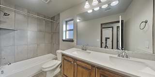 Luxury 4 Bedroom 2 Bathroom Home in Putnam City Schools Gallery 16