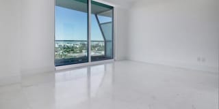 9243 Collins Avenue Gallery 6