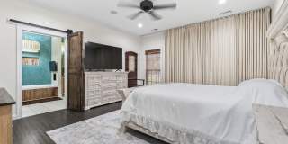 6125 R C Sarvis Ln. Gallery 28