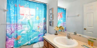 8520 Sunrise Key Drive Gallery 18
