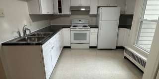 Spacious 1 First Floor 1 Bedroom 1 Bath Apartment Gallery 1