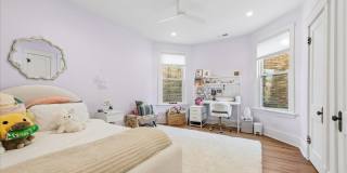 4912 N Winchester Avenue Gallery 18