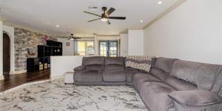 2507 LAKEVIEW Drive Gallery 10