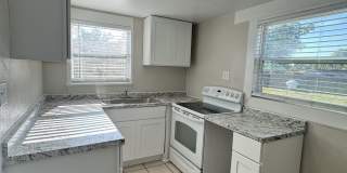 4262 Greenwood Avenue-Back Gallery 2