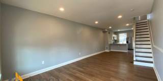 End Unit 3 Bedroom + Den with Backyard and Semi Finished Basement Gallery 7