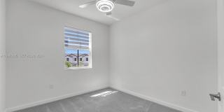 2425 SE 28TH DR Gallery 28