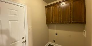 Charming 2BR/2BA Home in Shenandoah Ridge with Garage & Cozy Fireplace Gallery 18