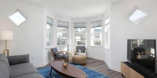 6 W End Court Gallery 1