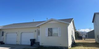 2 Bedrooms, 2 Bath, 1 garage Gallery 3