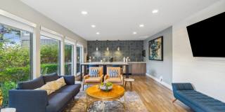 Harbor Point Waterfront Apartments Gallery 34