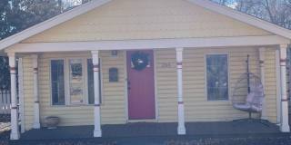 Cozy Cottage in Central Longmont Gallery 1