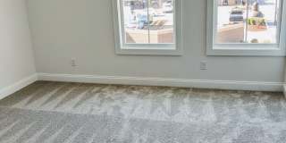 Luxury Town Home - Williamson County - End Unit Gallery 15