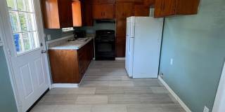 Great 3 bedroom/1 bath home includes gas range and refrigerator! Great 3 bedroom/1 bath home includes gas range and refrigerator! Gallery 4