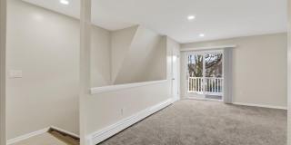 21 Washington Street unit: D Gallery 7