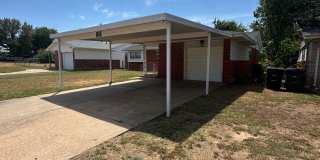 3 bed, 1 1/2 bath, 1 car garage Gallery 12