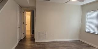 Light & bright and move in ready, updated townhome in Oakwood Villas. Gallery 11