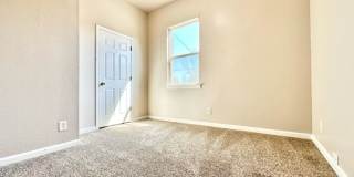 New Rate! Available June 2026! Plus 1/2 off 1 full month of rent! Newly updated, spacious 5 bedroom home Gallery 12