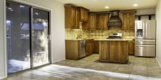 42275 W Calle Street Gallery 5