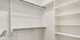 6418 Maple Gallery 40