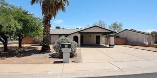 2602 E CHARLESTON Avenue Gallery 1