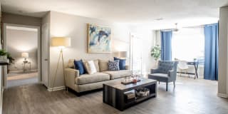 Addison on Cobblestone Gallery 15