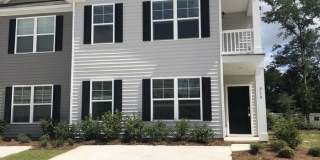 214 Spencer Circle Gallery 1