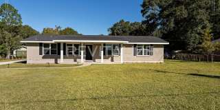 Beautifully Updated 4-Bedroom Home in West Mobile! Gallery 1
