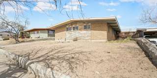 5505 MARTIN Lane Gallery 1