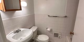 5424 Fifth Avenue Gallery 254