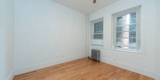 Charming 4 Bedroom- No Broker Fee Gallery 6