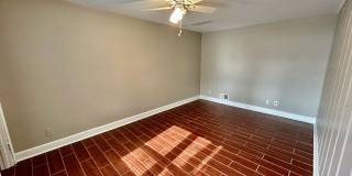2 Bedroom in Richmond! - Water Included! Gallery 7