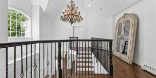 122 Helen Court Gallery 21