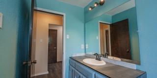 1002 River Oak Gallery 18