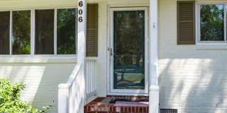 Coastal Charm in the Heart of Port Royal Gallery 9