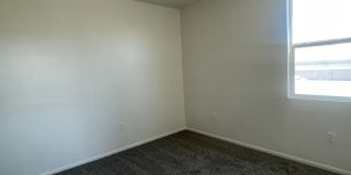 Upgraded & Spacious 4 Bedroom, 3.5 Bathroom Home Gallery 13