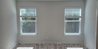 111 Viburnum Rd Gallery 21