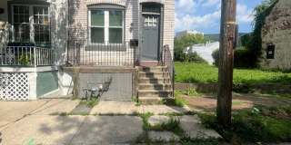 Large House 3-bedroom, 3.5 bathroom Gallery 2